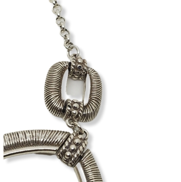 BRIGHTON SILVERTONED OPEN TRIPLE SQUARE PENDANTS & CHAIN NECKLACE - Picture 5 of 8